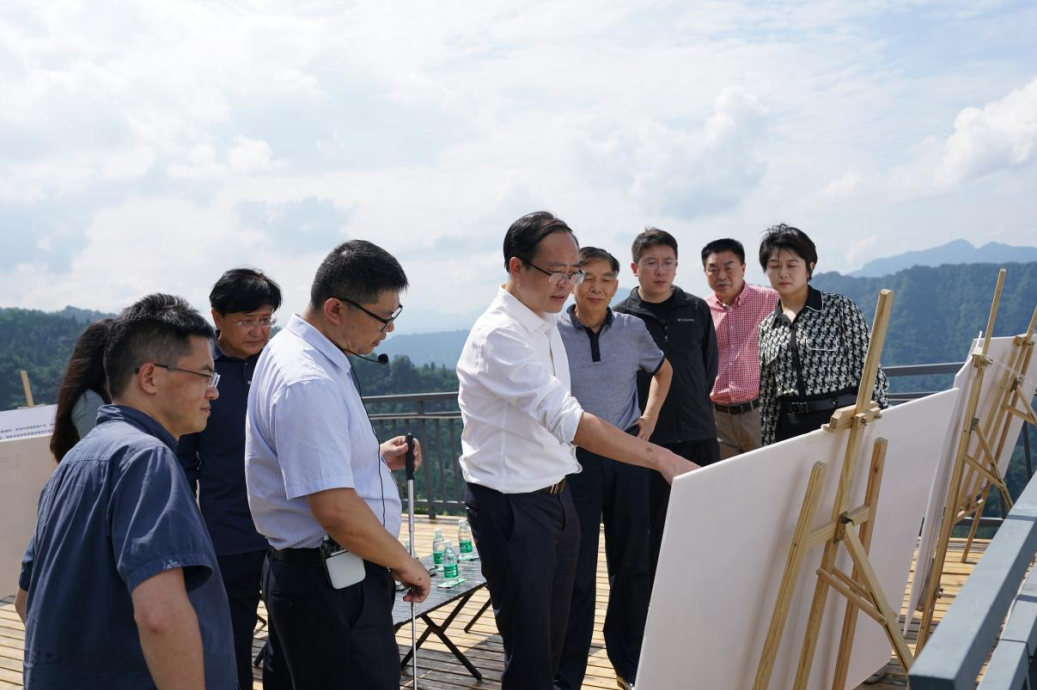 省拉斯维加斯9888集团外部董事调研峨眉山太阳谷文旅康养项目